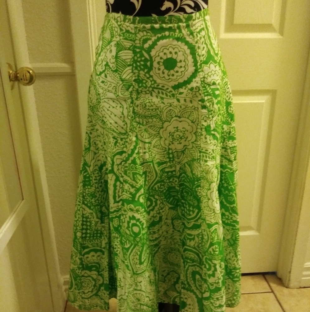 Chico's Size 3 Green Printed Skirt